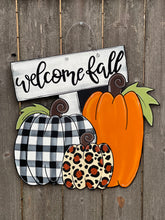 Load image into Gallery viewer, Welcome Fall Pumpkin Trio Door Hanger
