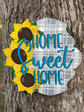 Load image into Gallery viewer, Sunflowers and Plaid Trio Door Hanger
