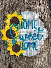 Load image into Gallery viewer, Sunflowers and Plaid Trio Door Hanger
