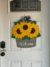 Load image into Gallery viewer, Sunflower Pot Door Hanger
