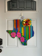 Load image into Gallery viewer, Sarape Texas Door Hanger
