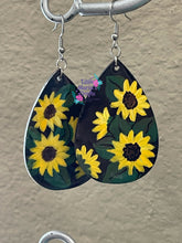 Load image into Gallery viewer, Earrings- Sunflowers on Black
